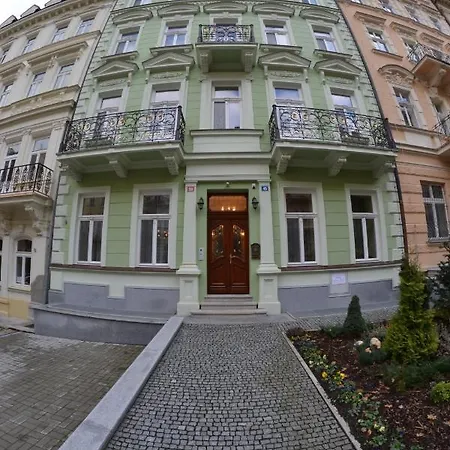 Apartma Premium Karlovy Vary Exterior photo